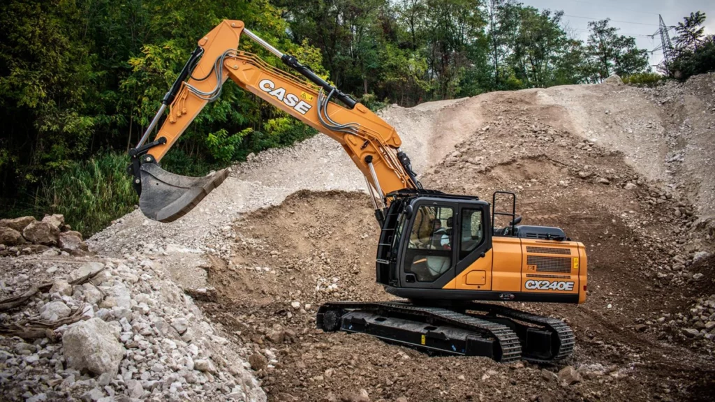 Koparka gąsienicowa CX240E 🚜 Koparka na gąsienicach CX240E 🚜 Koparki gąsienicowe CX240E 🚜