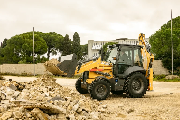 koparko-ładowarka 580sv